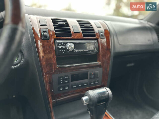 Хендай Терракан 2002 в Николаеве на Automoto.ua Серый Хендай Терракан, объемом двигателя 2.9 л и пробегом 263 тыс. км за 8100 $, фото 7 на Automoto.ua