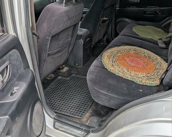 Серый Хендай Терракан, объемом двигателя 2.9 л и пробегом 358 тыс. км за 6800 $, фото 4 на Automoto.ua