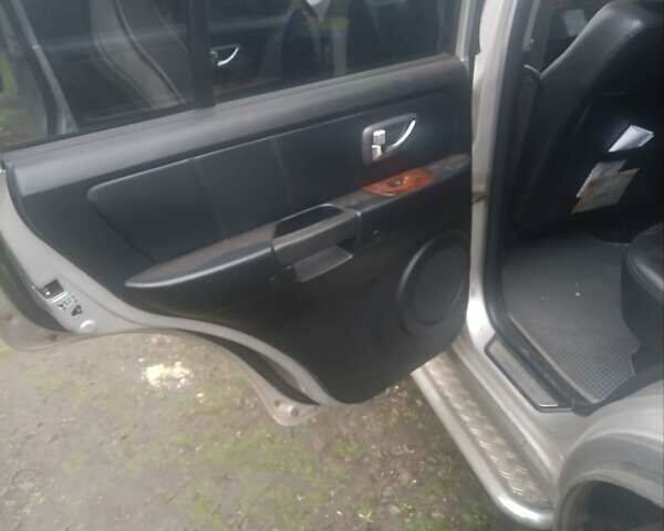 Серый Хендай Терракан, объемом двигателя 2.9 л и пробегом 278 тыс. км за 7075 $, фото 10 на Automoto.ua