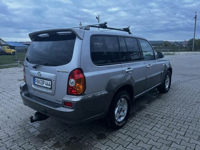 Хендай Терракан 2003 у Новоселиця на Automoto.ua Сірий Хендай Терракан, об'ємом двигуна 2.9 л та пробігом 280 тис. км за 3300 $, фото 2 на Automoto.ua