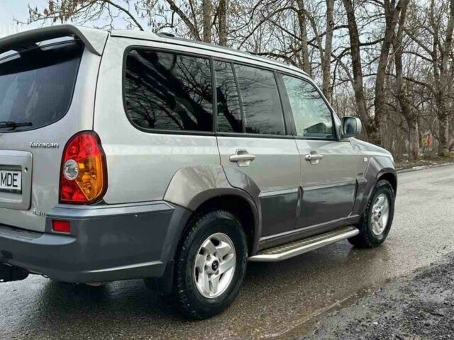 Серый Хендай Терракан, объемом двигателя 2.9 л и пробегом 347 тыс. км за 3250 $, фото 15 на Automoto.ua