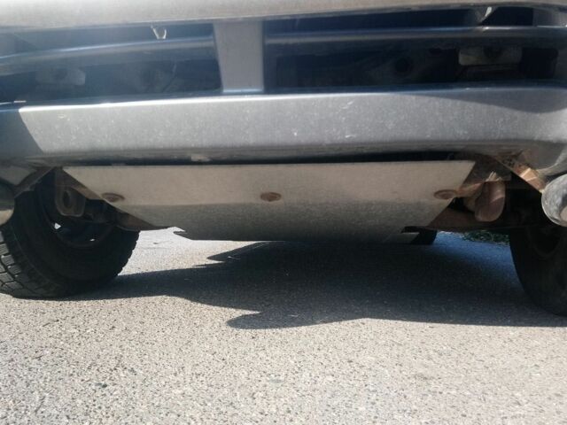 Серый Хендай Терракан, объемом двигателя 2.9 л и пробегом 347 тыс. км за 3250 $, фото 8 на Automoto.ua