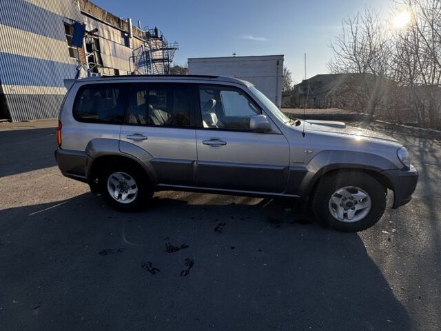 Серый Хендай Терракан, объемом двигателя 2.9 л и пробегом 245 тыс. км за 3000 $, фото 8 на Automoto.ua