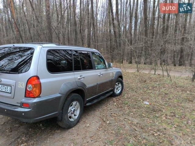 Серый Хендай Терракан, объемом двигателя 2.9 л и пробегом 252 тыс. км за 5000 $, фото 4 на Automoto.ua