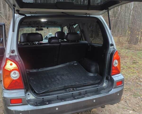 Серый Хендай Терракан, объемом двигателя 2.9 л и пробегом 252 тыс. км за 5000 $, фото 9 на Automoto.ua