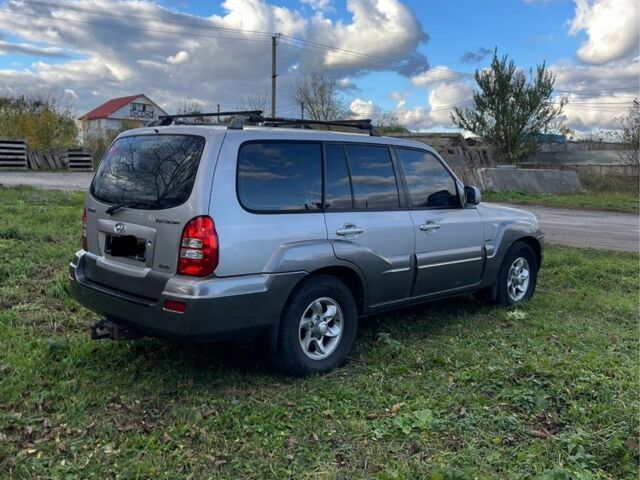 Серый Хендай Терракан, объемом двигателя 2.9 л и пробегом 260 тыс. км за 4200 $, фото 3 на Automoto.ua