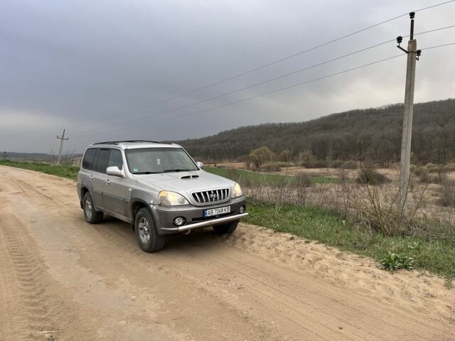 Серый Хендай Терракан, объемом двигателя 2.9 л и пробегом 285 тыс. км за 3067 $, фото 3 на Automoto.ua