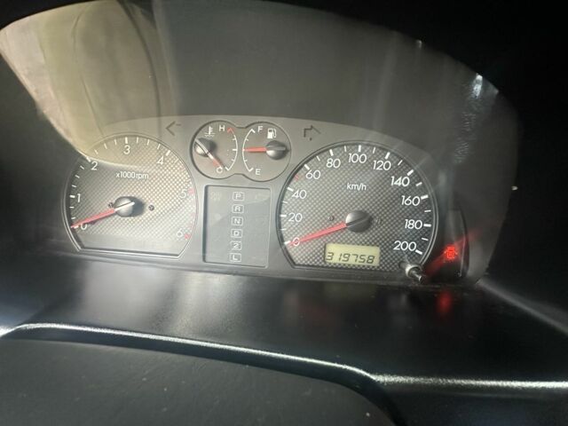 Серый Хендай Терракан, объемом двигателя 0 л и пробегом 347 тыс. км за 3100 $, фото 15 на Automoto.ua