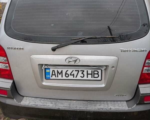 Серый Хендай Терракан, объемом двигателя 2.9 л и пробегом 320 тыс. км за 6500 $, фото 6 на Automoto.ua