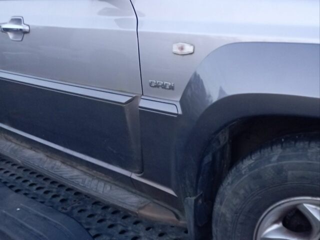 Серый Хендай Терракан, объемом двигателя 2.9 л и пробегом 248 тыс. км за 4500 $, фото 5 на Automoto.ua