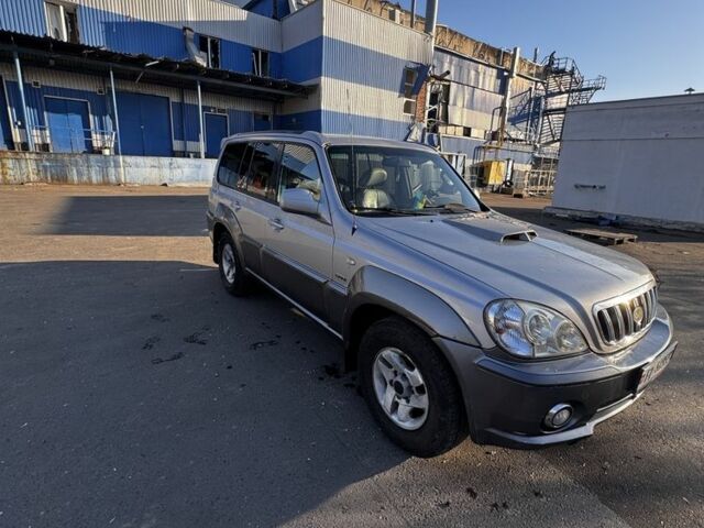 Серый Хендай Терракан, объемом двигателя 2.9 л и пробегом 245 тыс. км за 3000 $, фото 1 на Automoto.ua