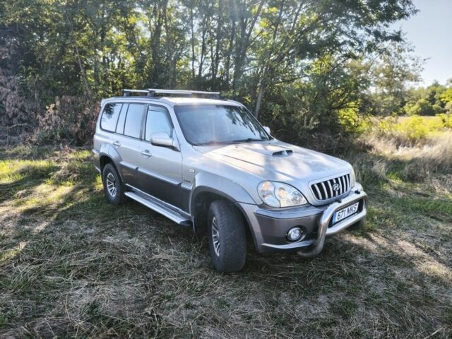 Сірий Хендай Терракан, об'ємом двигуна 3 л та пробігом 250 тис. км за 4800 $, фото 7 на Automoto.ua