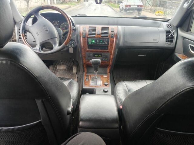 Серый Хендай Терракан, объемом двигателя 2.9 л и пробегом 200 тыс. км за 3600 $, фото 3 на Automoto.ua