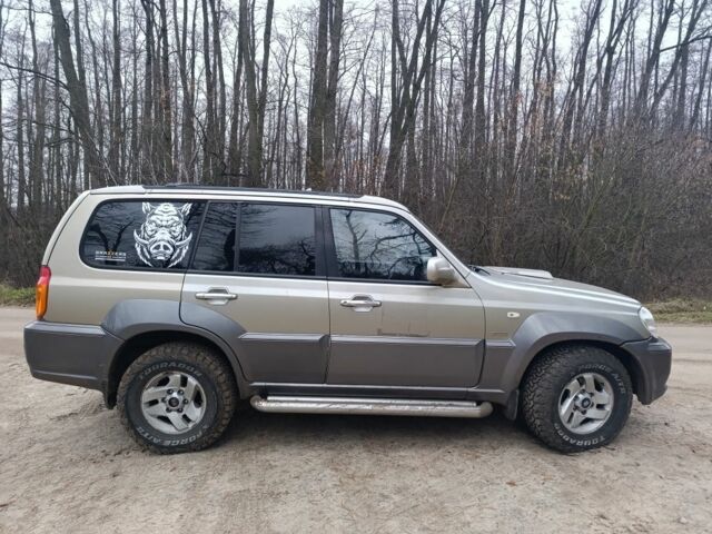 Серый Хендай Терракан, объемом двигателя 2.9 л и пробегом 333 тыс. км за 3200 $, фото 6 на Automoto.ua