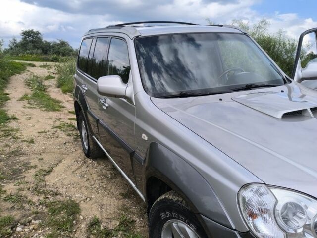 Сірий Хендай Терракан, об'ємом двигуна 0 л та пробігом 205 тис. км за 4280 $, фото 3 на Automoto.ua