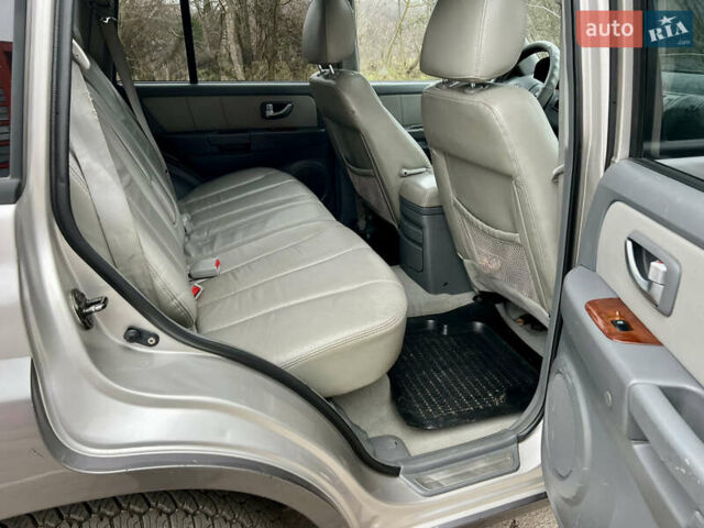 Серый Хендай Терракан, объемом двигателя 2.9 л и пробегом 265 тыс. км за 6999 $, фото 34 на Automoto.ua