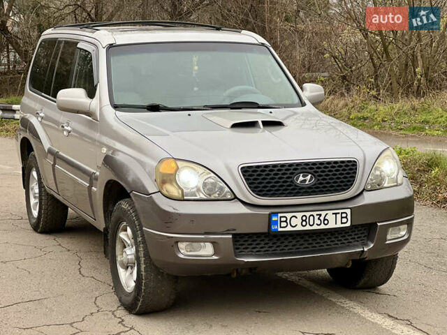 Серый Хендай Терракан, объемом двигателя 2.9 л и пробегом 265 тыс. км за 6999 $, фото 16 на Automoto.ua