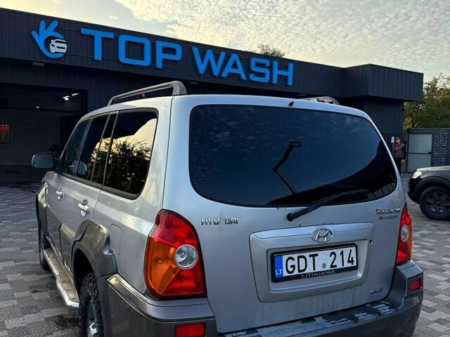 Серый Хендай Терракан, объемом двигателя 2.9 л и пробегом 300 тыс. км за 3700 $, фото 4 на Automoto.ua