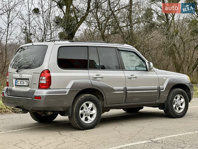 Серый Хендай Терракан, объемом двигателя 2.9 л и пробегом 265 тыс. км за 6999 $, фото 12 на Automoto.ua