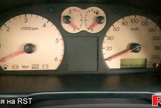 Серый Хендай Терракан, объемом двигателя 2.9 л и пробегом 435 тыс. км за 3800 $, фото 1 на Automoto.ua