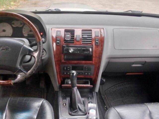 Хендай Терракан 2006 у Запоріжжя на Automoto.ua Сірий Хендай Терракан, об'ємом двигуна 2.9 л та пробігом 435 тис. км за 3800 $, фото 9 на Automoto.ua