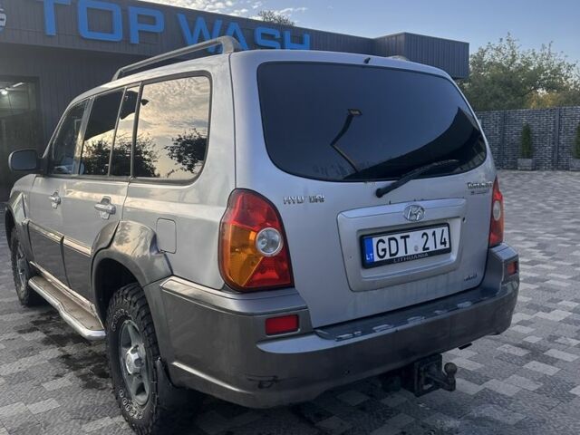 Хендай Терракан 2006 у Харкові на Automoto.ua Сірий Хендай Терракан, об'ємом двигуна 2.9 л та пробігом 300 тис. км за 3500 $, фото 3 на Automoto.ua