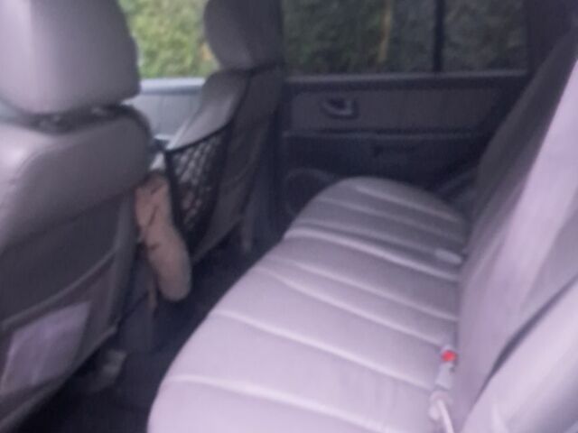 Серый Хендай Терракан, объемом двигателя 2.9 л и пробегом 327 тыс. км за 7000 $, фото 4 на Automoto.ua