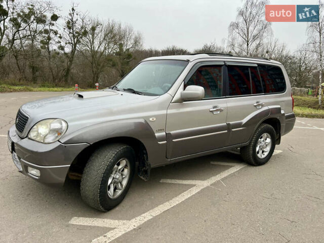 Серый Хендай Терракан, объемом двигателя 2.9 л и пробегом 265 тыс. км за 6999 $, фото 57 на Automoto.ua