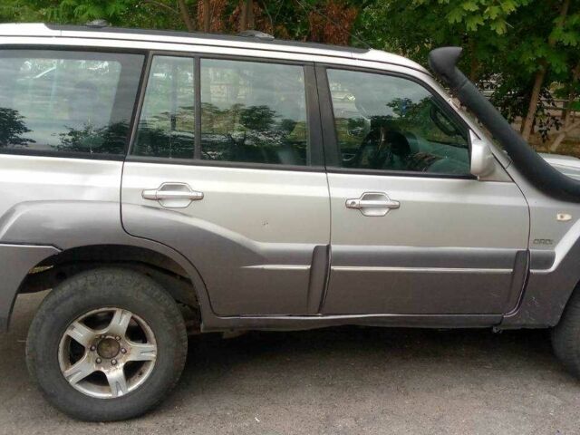 Хендай Терракан 2006 у Запоріжжя на Automoto.ua Сірий Хендай Терракан, об'ємом двигуна 2.9 л та пробігом 435 тис. км за 3800 $, фото 2 на Automoto.ua