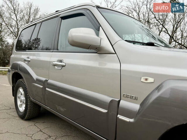 Серый Хендай Терракан, объемом двигателя 2.9 л и пробегом 265 тыс. км за 6999 $, фото 19 на Automoto.ua