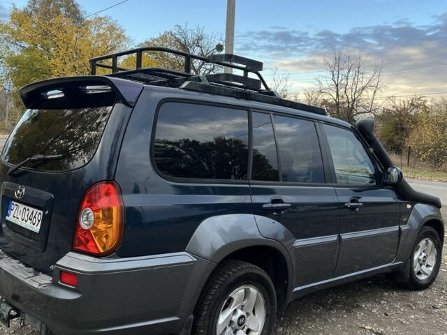 Синий Хендай Терракан, объемом двигателя 2.9 л и пробегом 387 тыс. км за 4200 $, фото 3 на Automoto.ua