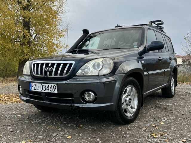 Синий Хендай Терракан, объемом двигателя 2.9 л и пробегом 387 тыс. км за 4200 $, фото 1 на Automoto.ua