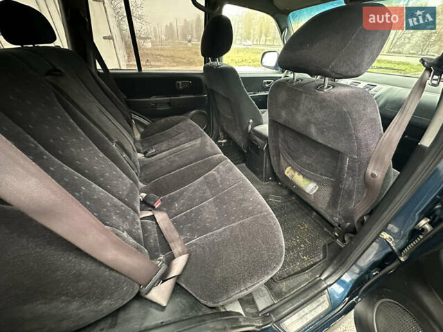 Синий Хендай Терракан, объемом двигателя 2.5 л и пробегом 218 тыс. км за 3500 $, фото 10 на Automoto.ua