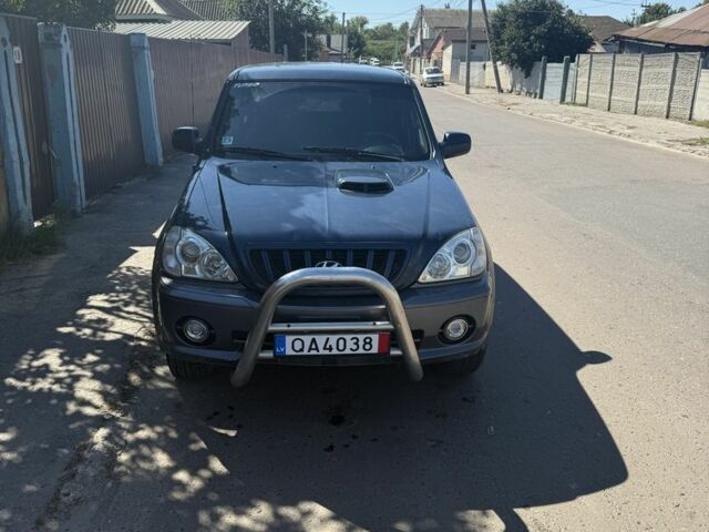 Синій Хендай Терракан, об'ємом двигуна 2.5 л та пробігом 216 тис. км за 3950 $, фото 2 на Automoto.ua