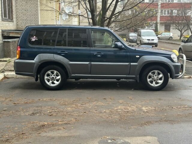 Синий Хендай Терракан, объемом двигателя 2.5 л и пробегом 218 тыс. км за 3500 $, фото 5 на Automoto.ua