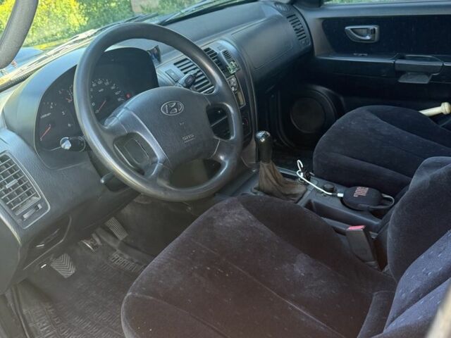 Синій Хендай Терракан, об'ємом двигуна 2.5 л та пробігом 216 тис. км за 3950 $, фото 8 на Automoto.ua