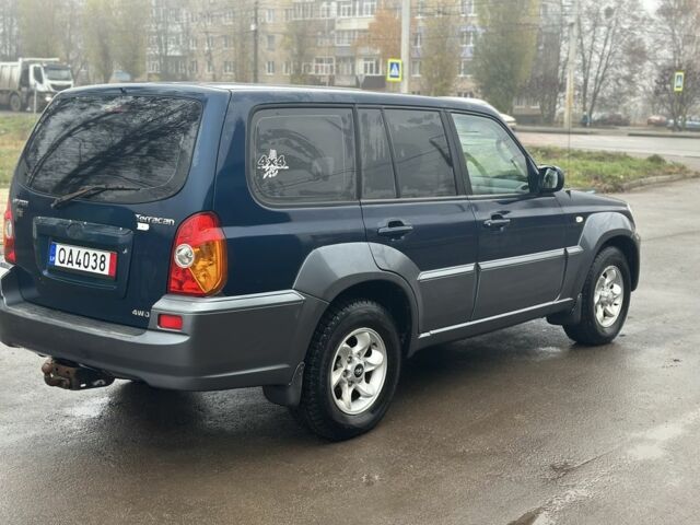 Синий Хендай Терракан, объемом двигателя 2.5 л и пробегом 218 тыс. км за 3500 $, фото 3 на Automoto.ua