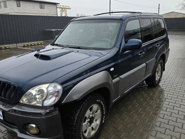 Синий Хендай Терракан, объемом двигателя 2.9 л и пробегом 195 тыс. км за 3200 $, фото 4 на Automoto.ua