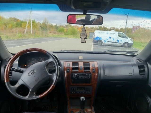 Хендай Терракан 2004 у Львові на Automoto.ua Синій Хендай Терракан, об'ємом двигуна 0 л та пробігом 300 тис. км за 2700 $, фото 5 на Automoto.ua