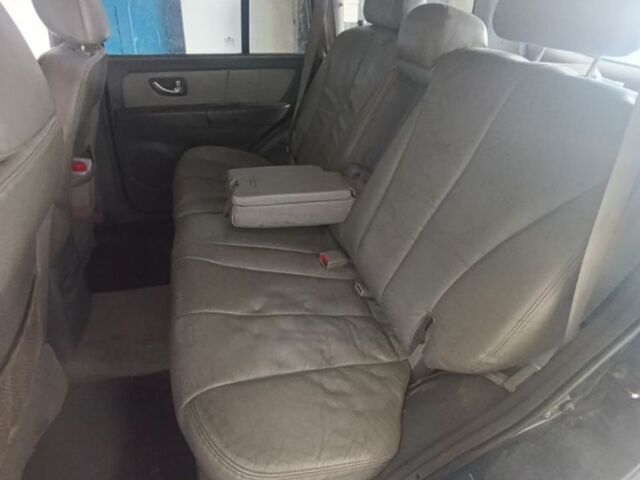 Синий Хендай Терракан, объемом двигателя 2.9 л и пробегом 250 тыс. км за 1100 $, фото 9 на Automoto.ua