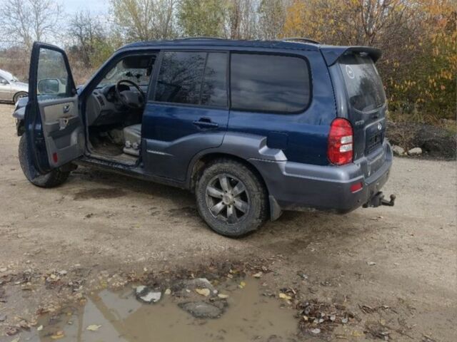 Синий Хендай Терракан, объемом двигателя 2.9 л и пробегом 250 тыс. км за 1100 $, фото 5 на Automoto.ua