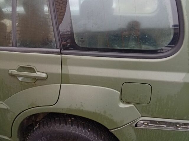 Зеленый Хендай Терракан, объемом двигателя 2 л и пробегом 123 тыс. км за 1066 $, фото 1 на Automoto.ua