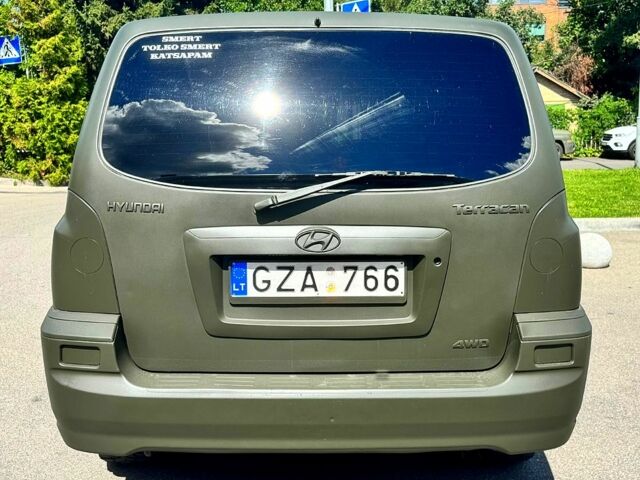 Зелений Хендай Терракан, об'ємом двигуна 2.5 л та пробігом 100 тис. км за 5500 $, фото 2 на Automoto.ua
