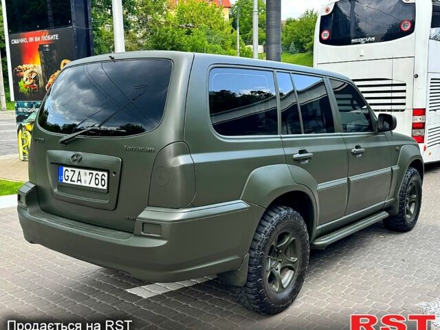 Зелений Хендай Терракан, об'ємом двигуна 2.5 л та пробігом 280 тис. км за 5500 $, фото 2 на Automoto.ua
