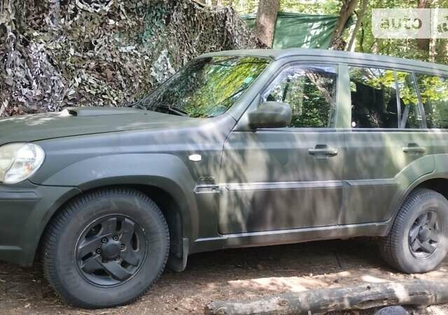 Зелений Хендай Терракан, об'ємом двигуна 2.9 л та пробігом 246 тис. км за 5500 $, фото 6 на Automoto.ua