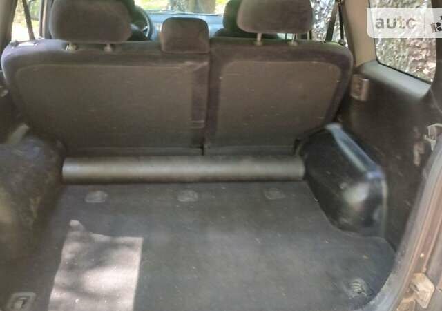 Зелений Хендай Терракан, об'ємом двигуна 2.9 л та пробігом 246 тис. км за 5500 $, фото 12 на Automoto.ua