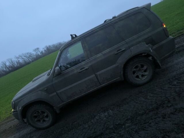 Зелений Хендай Терракан, об'ємом двигуна 0 л та пробігом 250 тис. км за 3500 $, фото 6 на Automoto.ua