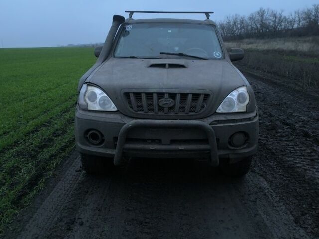 Зелений Хендай Терракан, об'ємом двигуна 0 л та пробігом 250 тис. км за 3500 $, фото 5 на Automoto.ua