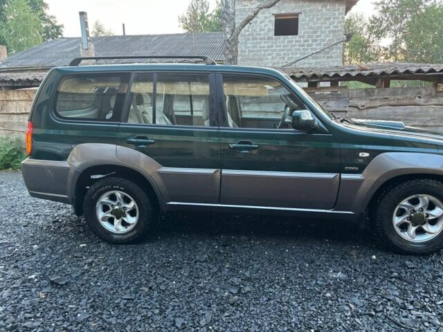 Зеленый Хендай Терракан, объемом двигателя 2.9 л и пробегом 252 тыс. км за 5600 $, фото 3 на Automoto.ua