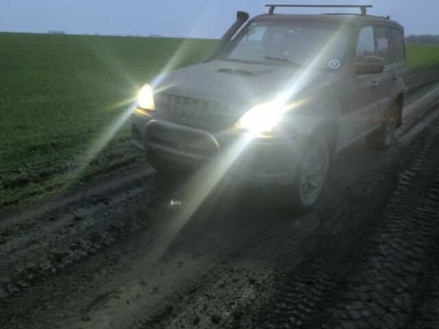 Зелений Хендай Терракан, об'ємом двигуна 0 л та пробігом 250 тис. км за 3500 $, фото 1 на Automoto.ua